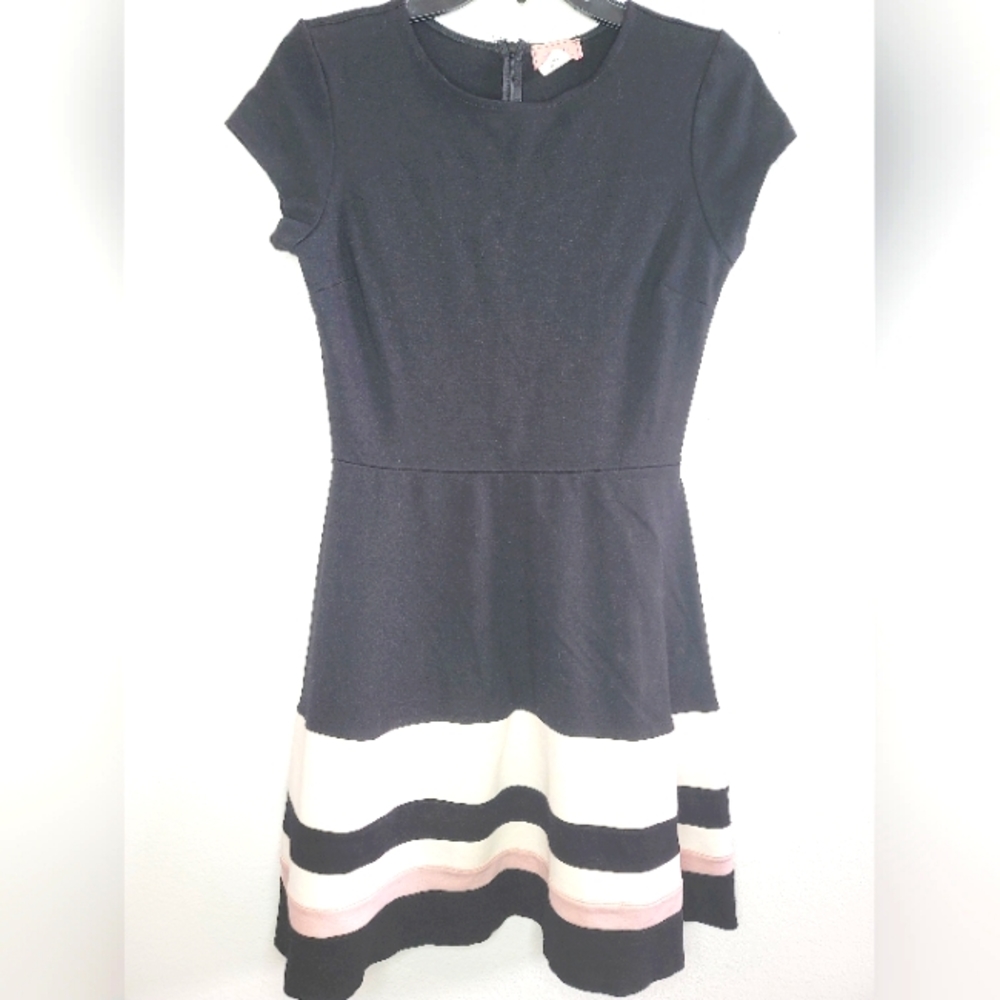 Love...Ady Fit & Flare Dress Striped Pink/White/Black Medium M Knee Length NWOT